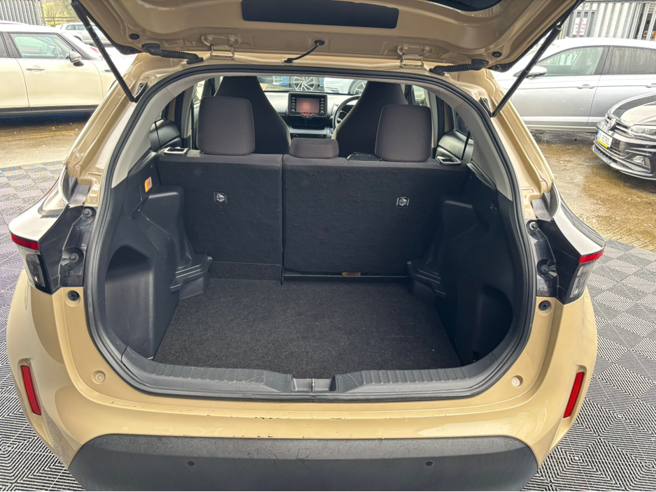 2021 Toyota Yaris Cross Toyota Yaris Cross 1.5 self charging hybrid, €20,900