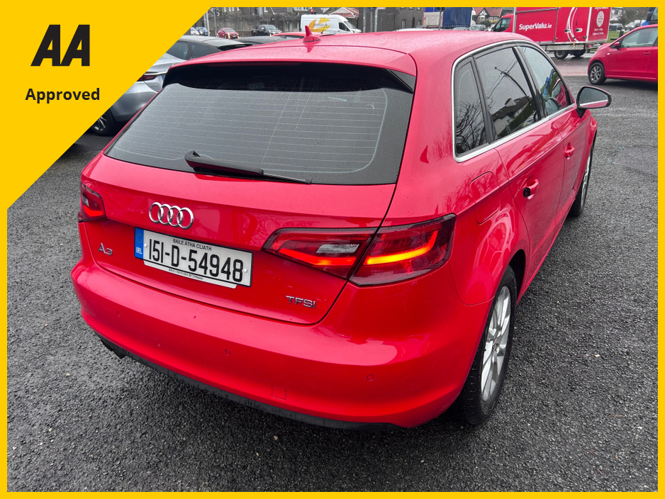 2015 Audi A3 2015 AUDI A3 1.4TFSI AUTO S TRONIC €11,950