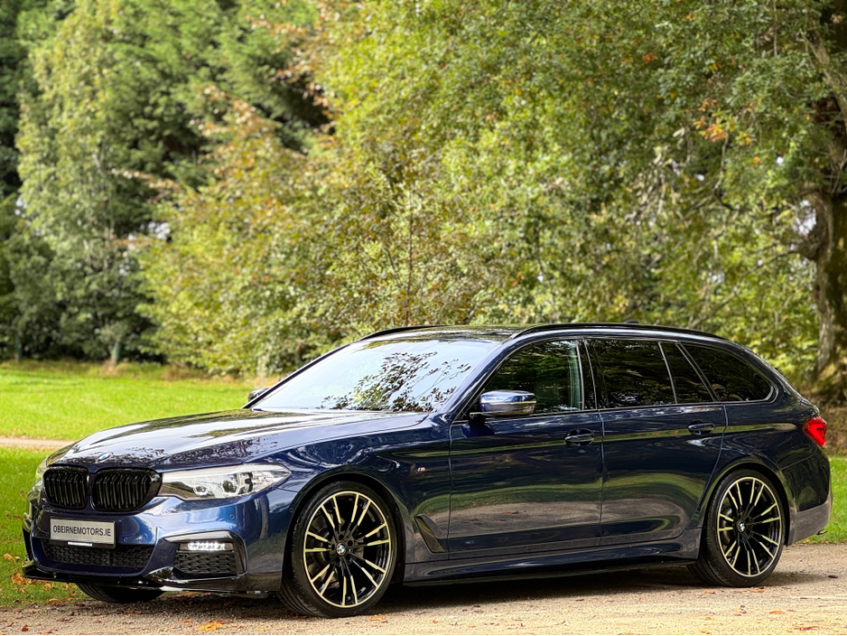 2019 BMW 5 Series - image 8