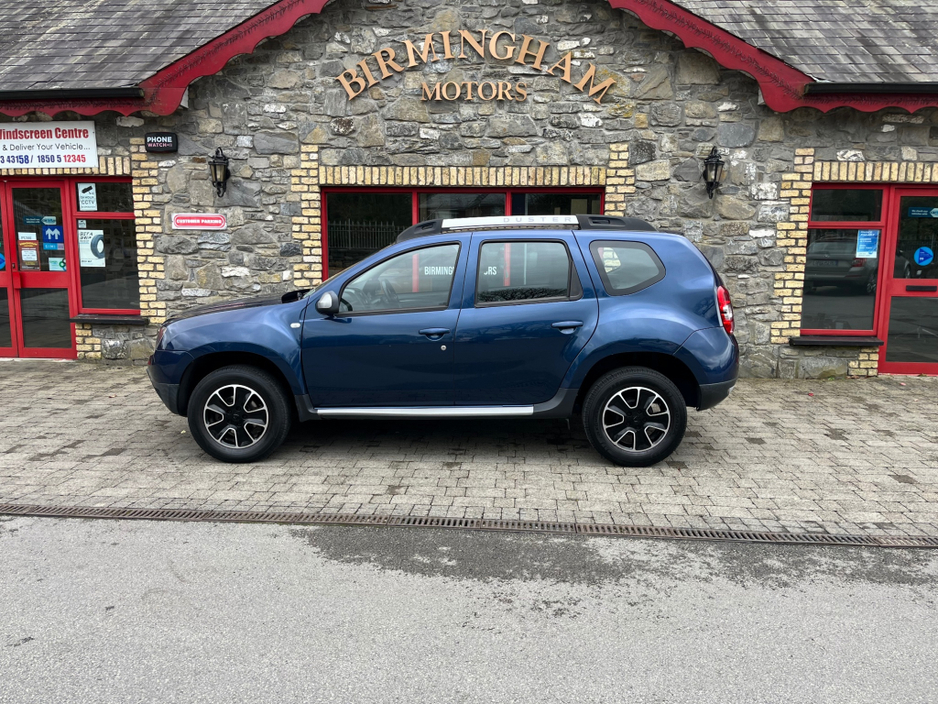 2018 Dacia Duster - image 3