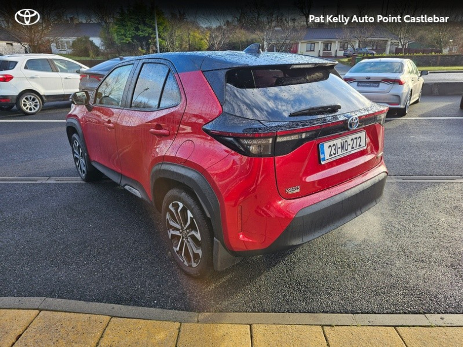 2023 Toyota Yaris Cross YARIS CROSS LUNA SPORT €30,950