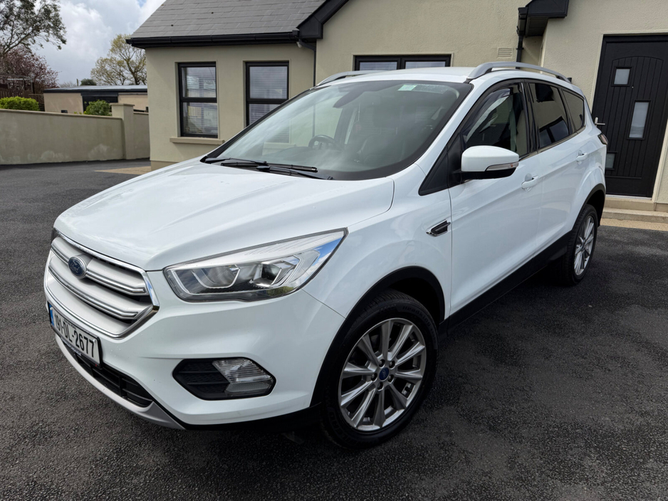 2019 Ford Kuga - image 2
