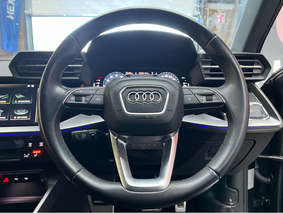 2023 Audi A3 2023 AUDI A3 SEDAN 30T ADVANCED 1.0 AUTOMATIC / CRUISE CONTROL / REVERSE CAMERA / ELECTRIC HEATED SEATS / PADDLE SHIFTERS / APPLE CARPLAY