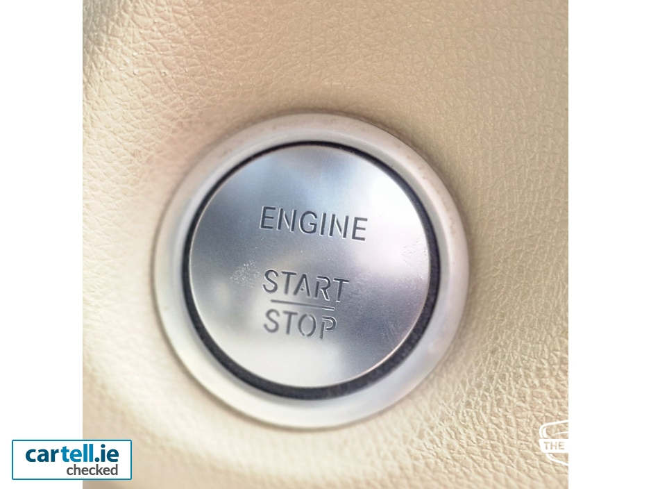 2017 Mercedes-Benz GLA Class - image 27