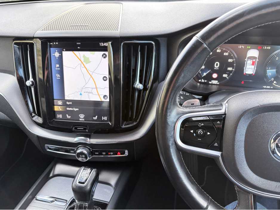 2019 Volvo XC60 2.0 D4 190HP 5DR R-DESIGN €30,995