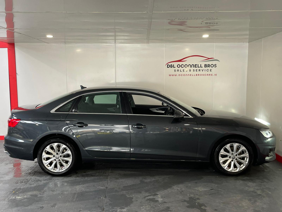 2020 Audi A4 - image 11