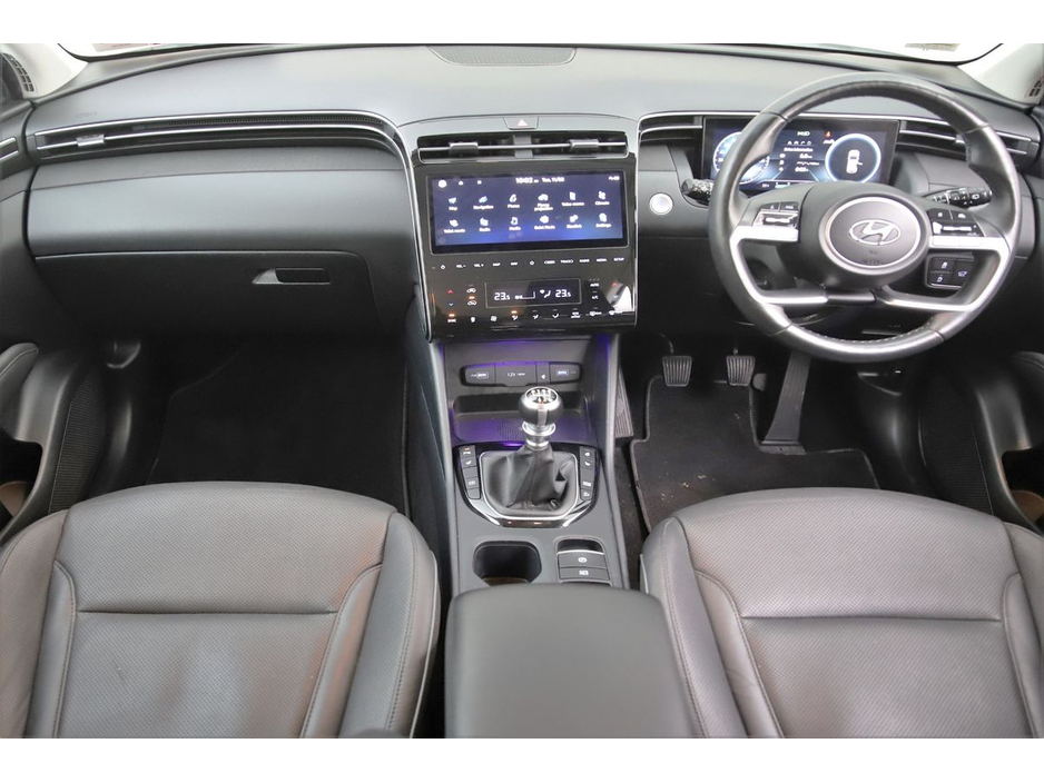 2022 Hyundai Tucson - image 14