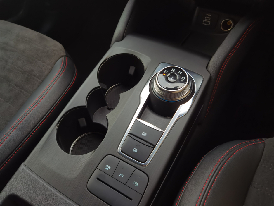 2023 Ford Kuga 2.5 ST-LINE AUTOMATIC PETROL PLUG-IN HYBRID - FINANCE AVAILABLE - CALL US TODAY ON 01 492 6566 OR 087-092 5525 €26,950