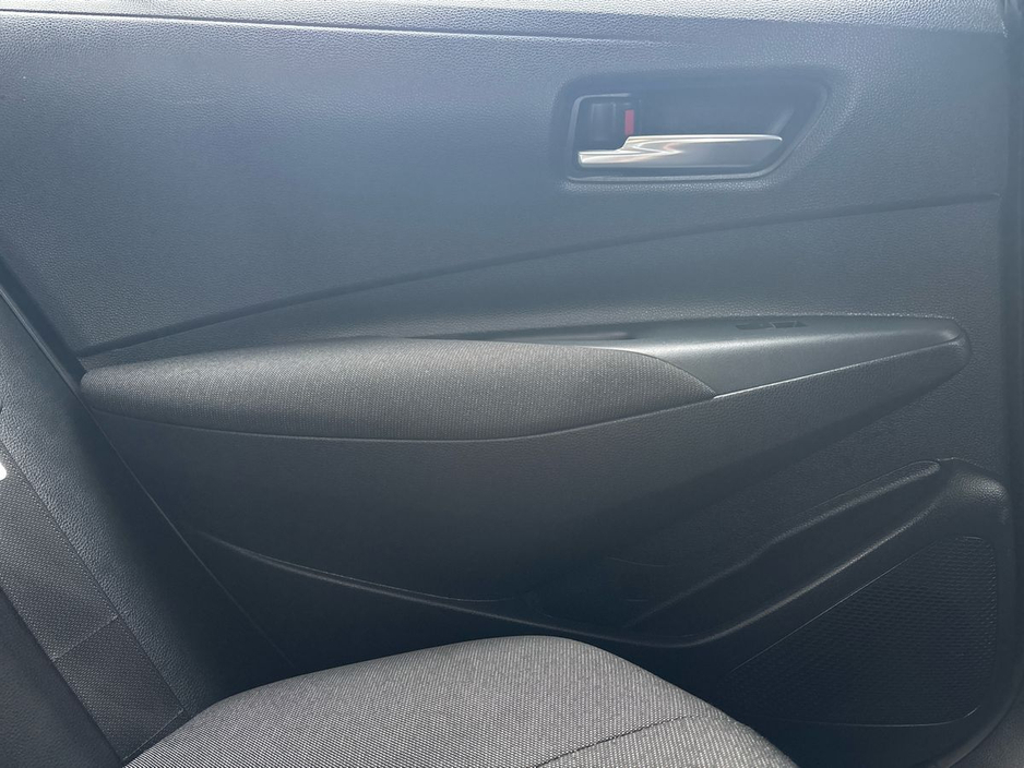 2023 Toyota Corolla - image 11