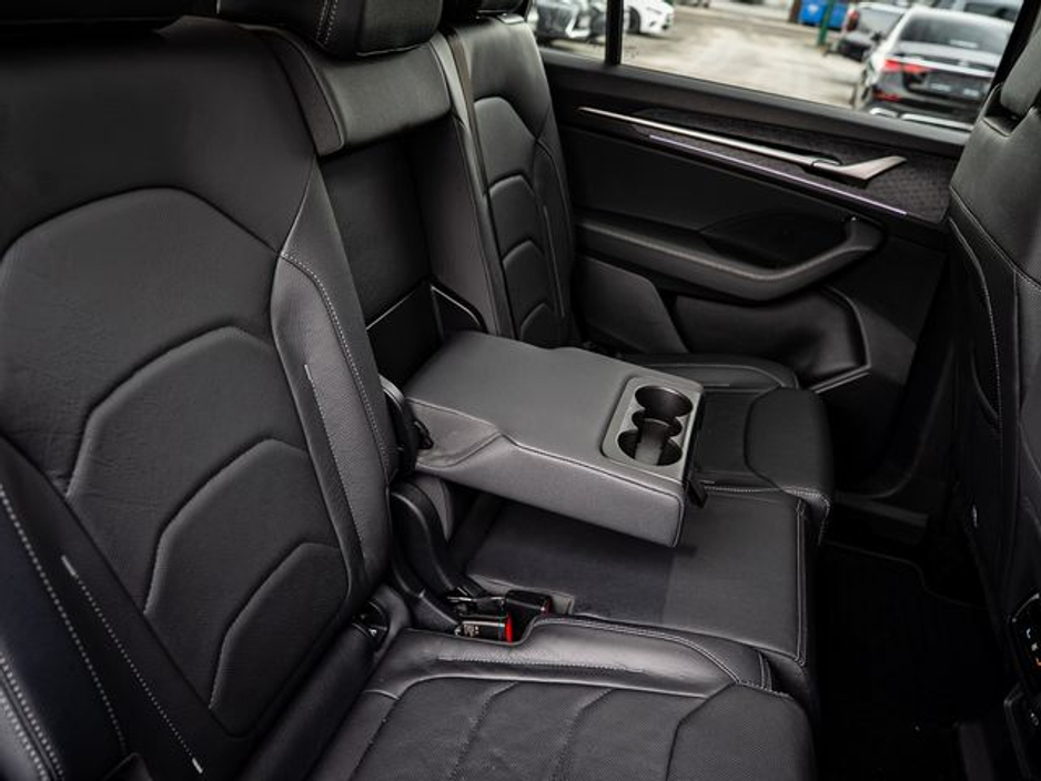 2025 Skoda Kodiaq - image 9