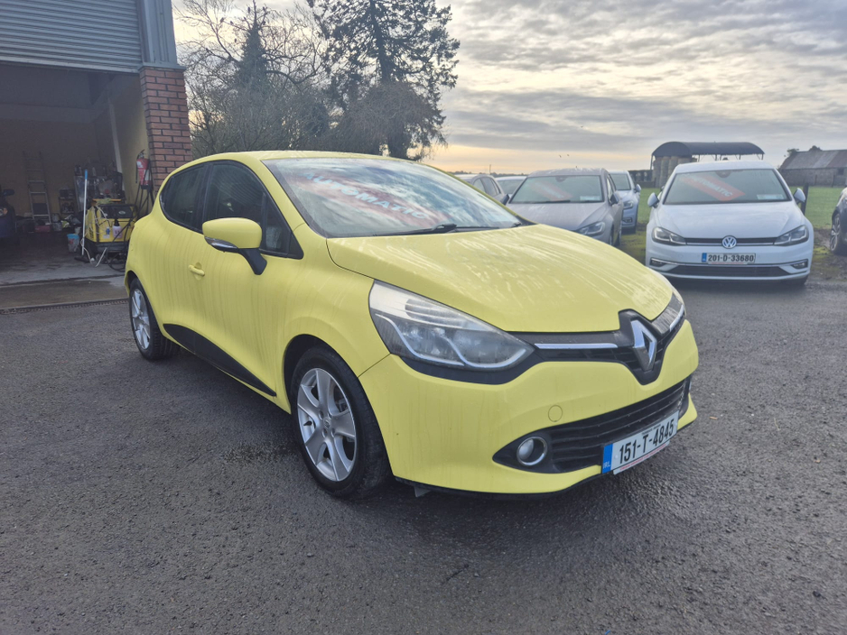 2015 Renault Clio - image 9