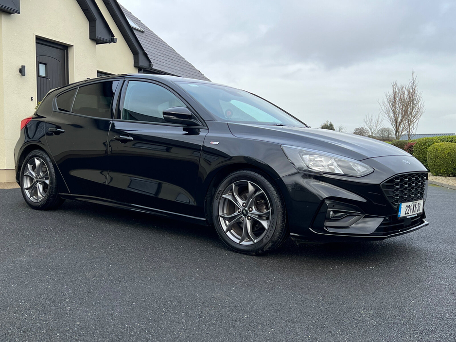 2022 Ford Focus 1.0T EcoBoost Hybrid 125PS ST-Line €22,950