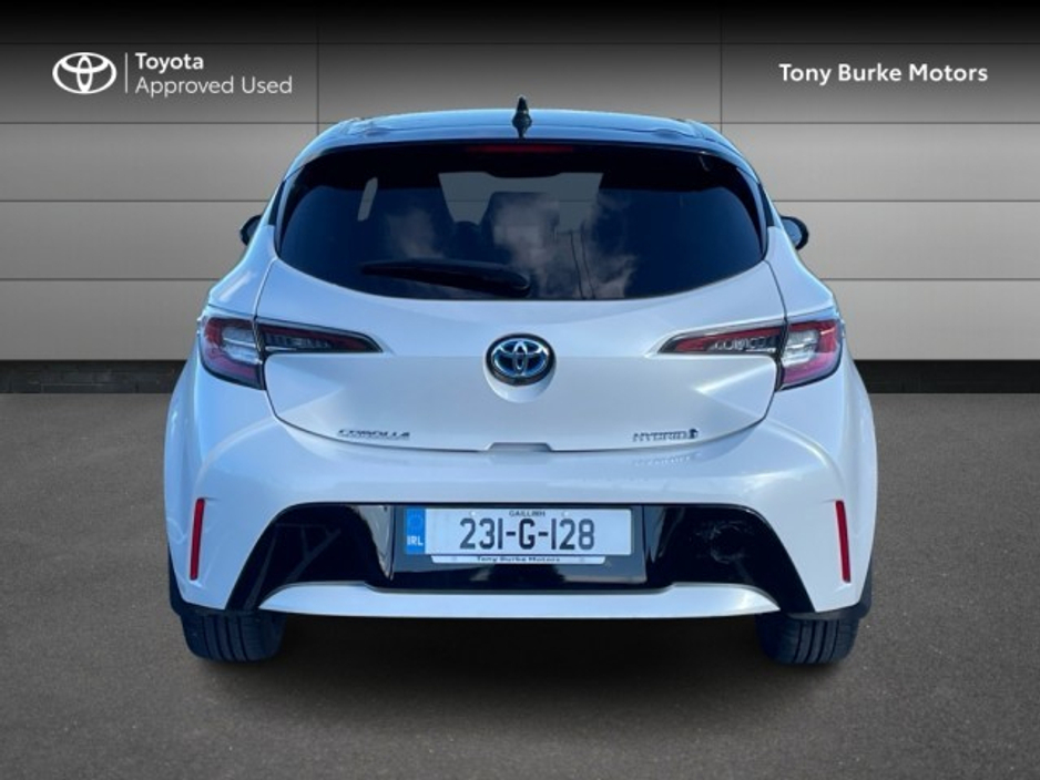 2023 Toyota Corolla 5dr Hybrid - Leather - LunaSport Edition - 1.8 Automatic - FSH @ TBM - TOYOTA // Remote Central Locking // Front Electric Windows // Rear Electric Windows // Electric Mirrors // Finger Tip Stereo Cont €28,499