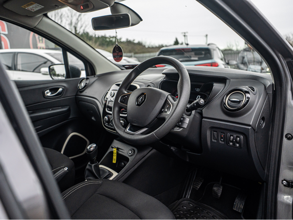 2019 Renault Captur 2019 Captur 1.5dci/New NCT/Irish/1yr warranty €13,888