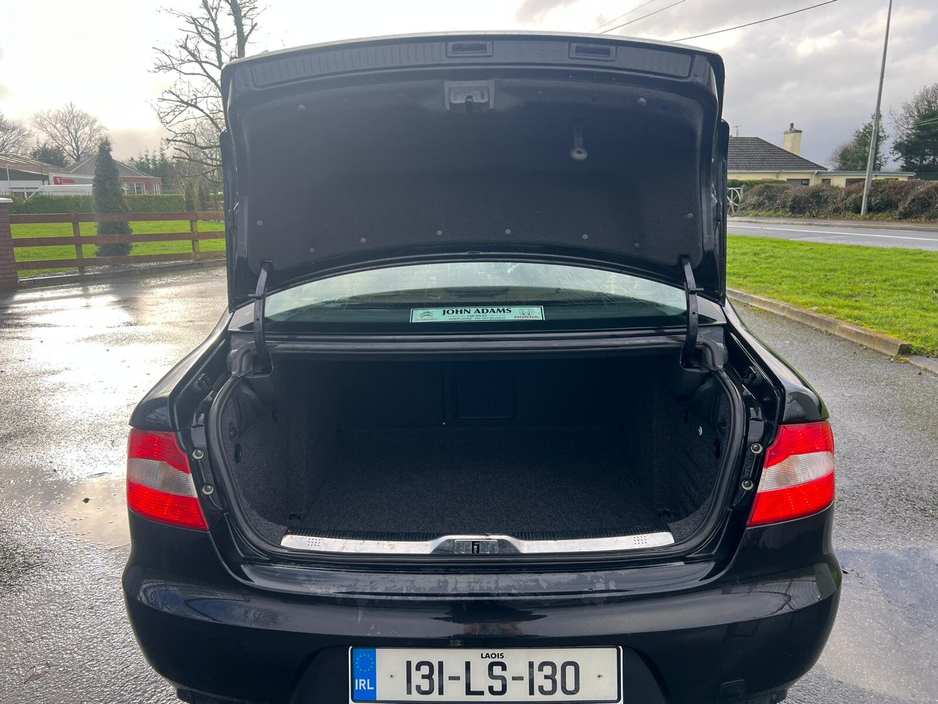 2013 Skoda Superb 1.6 TDI CR 105hp Elegance Greenline €8,950