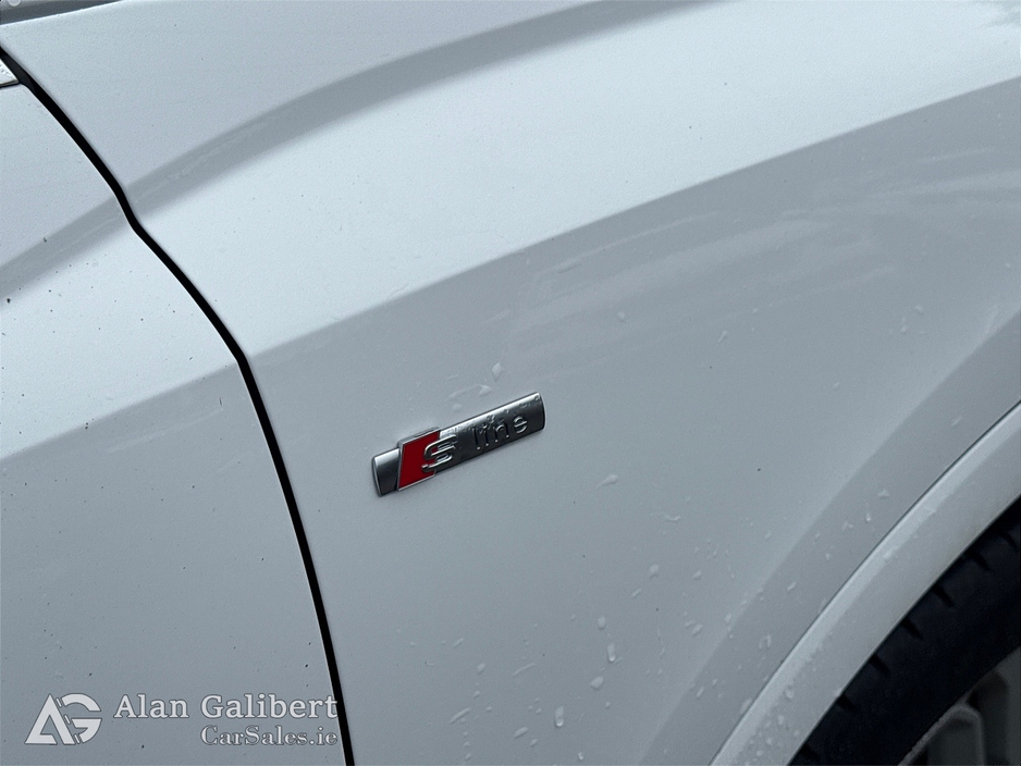 2020 Audi Q3 35 2.0 TDI S-LINE Diesel €36,995