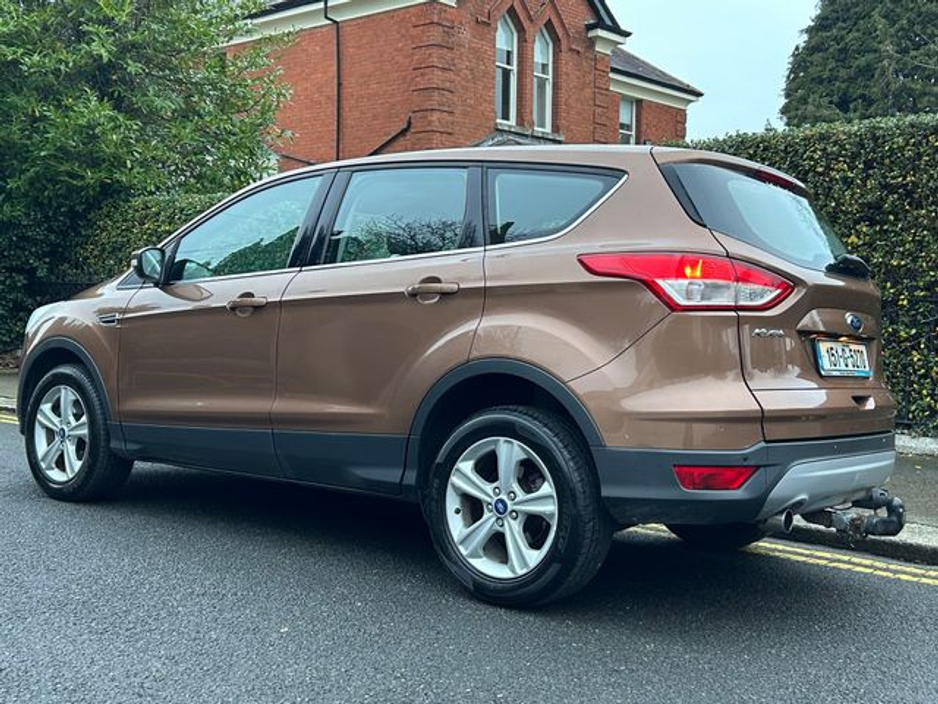 2015 Ford Kuga 2.0 TDCI Zetec 2WD *SALE AGREED* €6,950