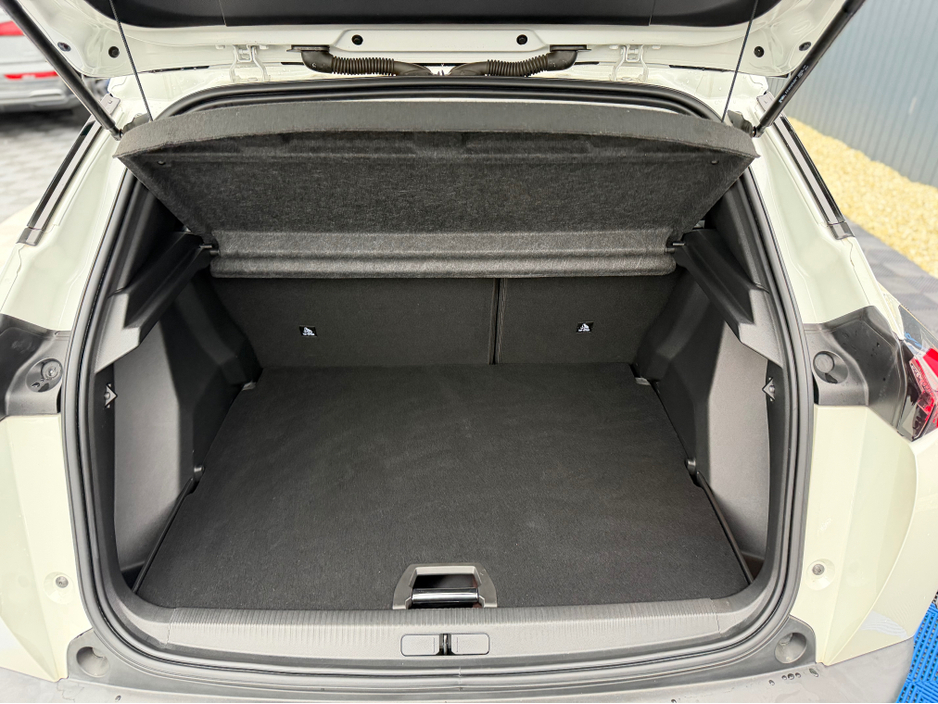 2021 Peugeot 2008 ALLURE - 1.2 PETROL - AUTO - 12M WARRANTY - CAR: 1789 €22,950