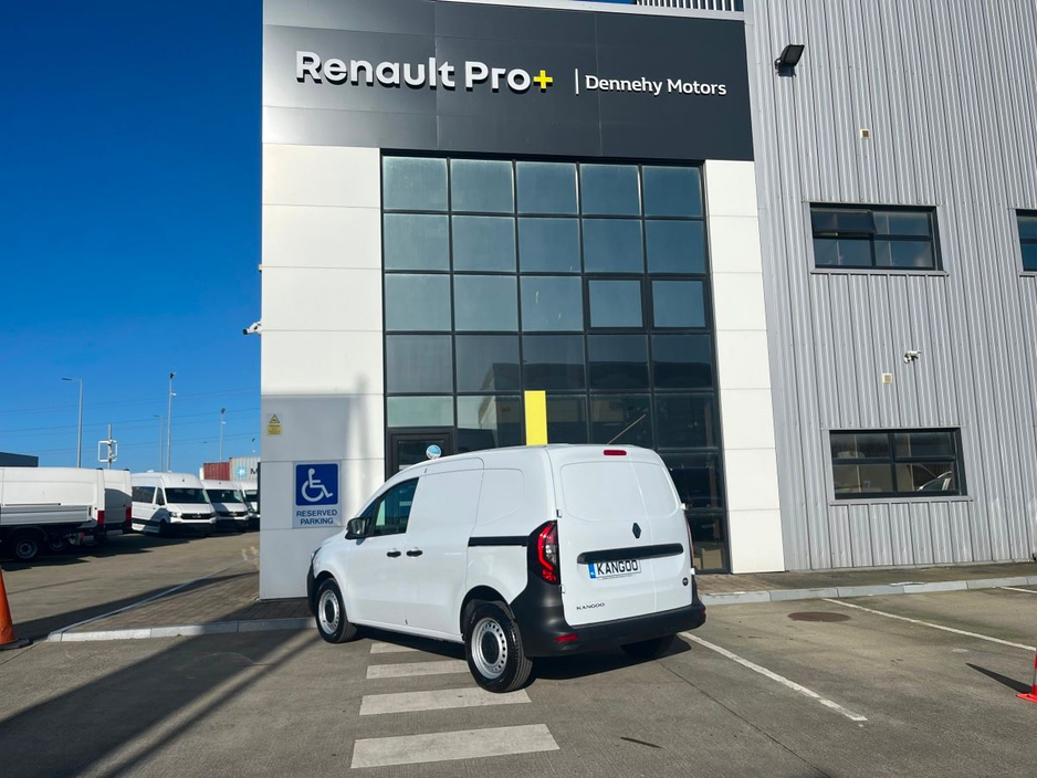 2026 Renault Kangoo - image 3