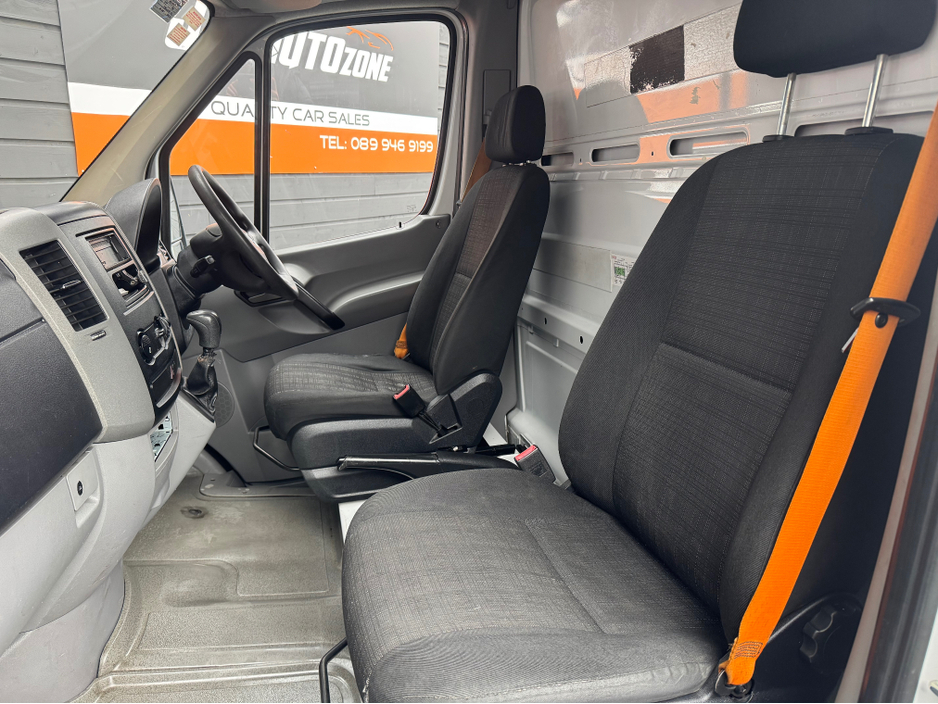 2014 Mercedes-Benz Sprinter 313 RECOVERY TRUCK  AUTO €12,995