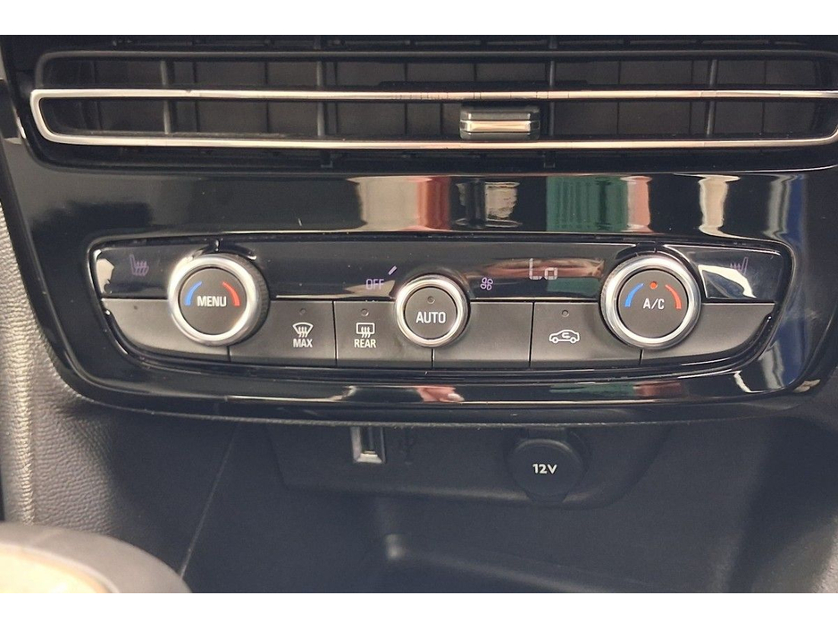 2023 Opel Mokka - image 15