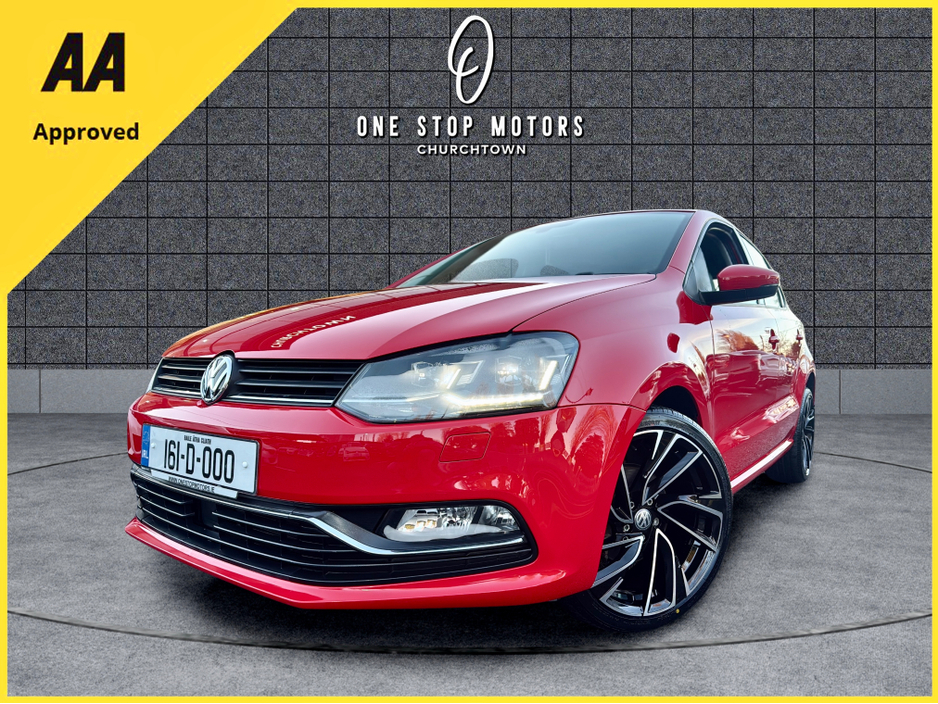 2016 Volkswagen Polo *HIGHLINE* 35,000KMS / LEATHER / HEATED SEATS / CAMERA / AUTO €13,900