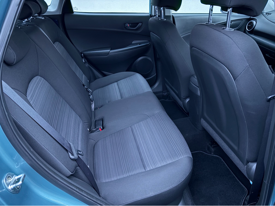 2018 Hyundai Kona - image 9