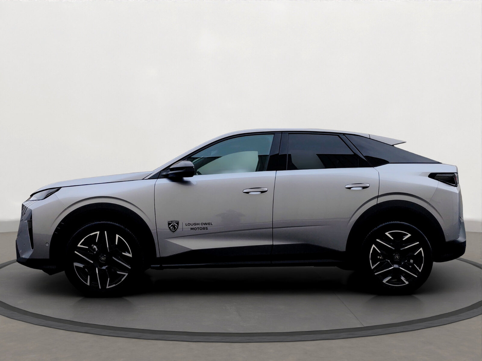 2025 Peugeot 3008 - image 13