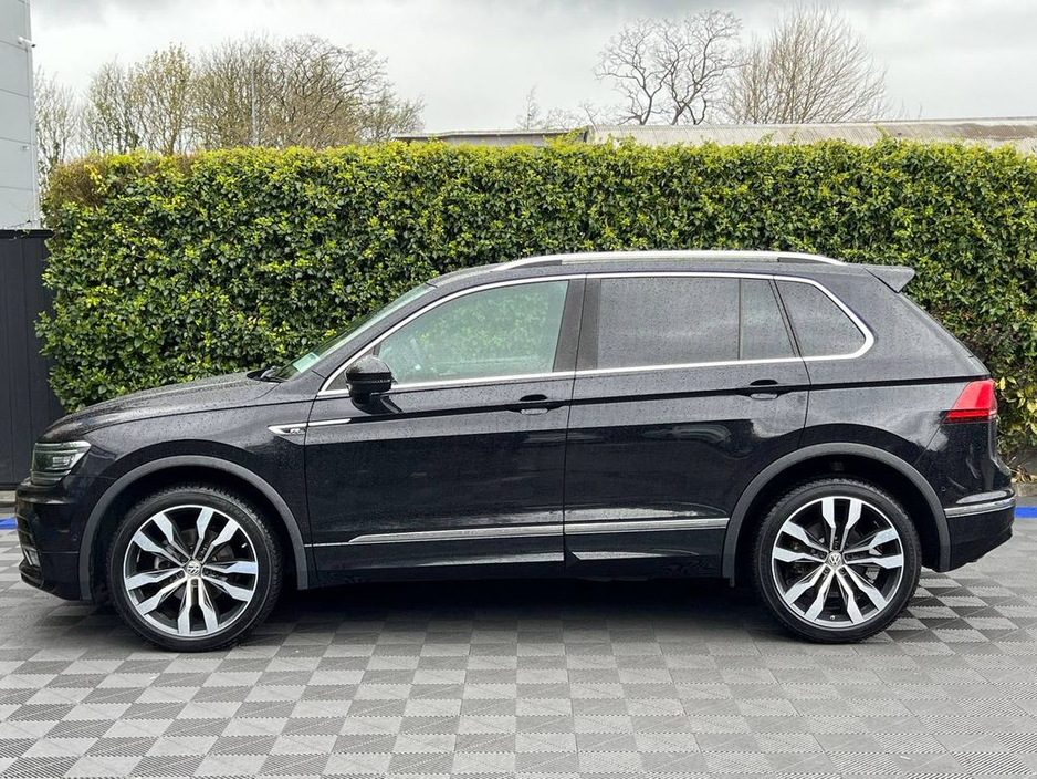 2018 Volkswagen Tiguan - image 3