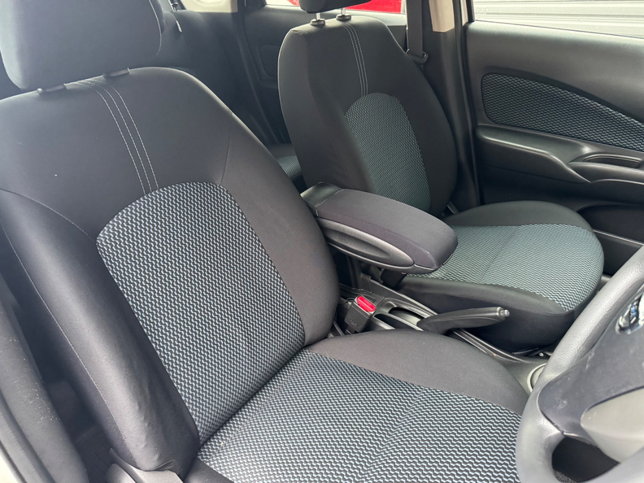 2016 Nissan Note - image 11