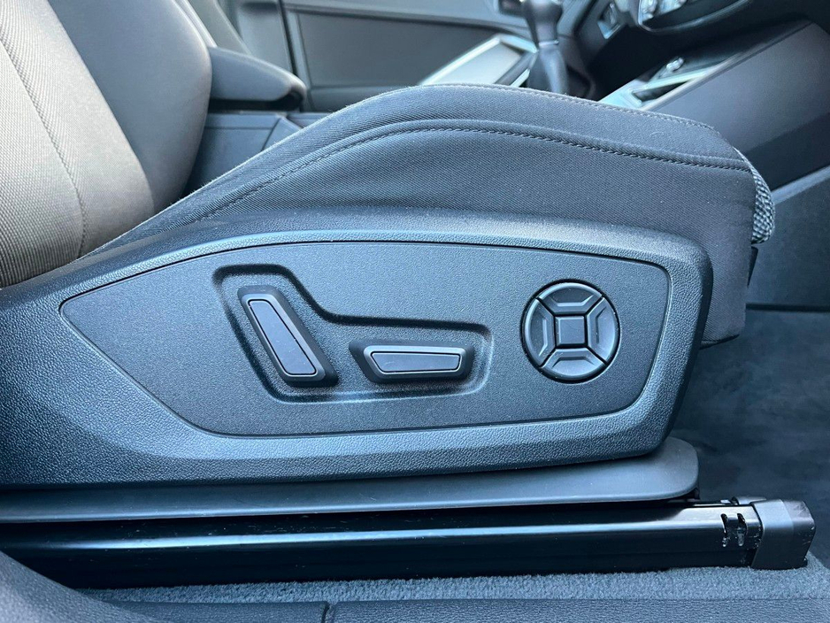 2019 Audi Q3 35 TFSI 150HP SE €24,995