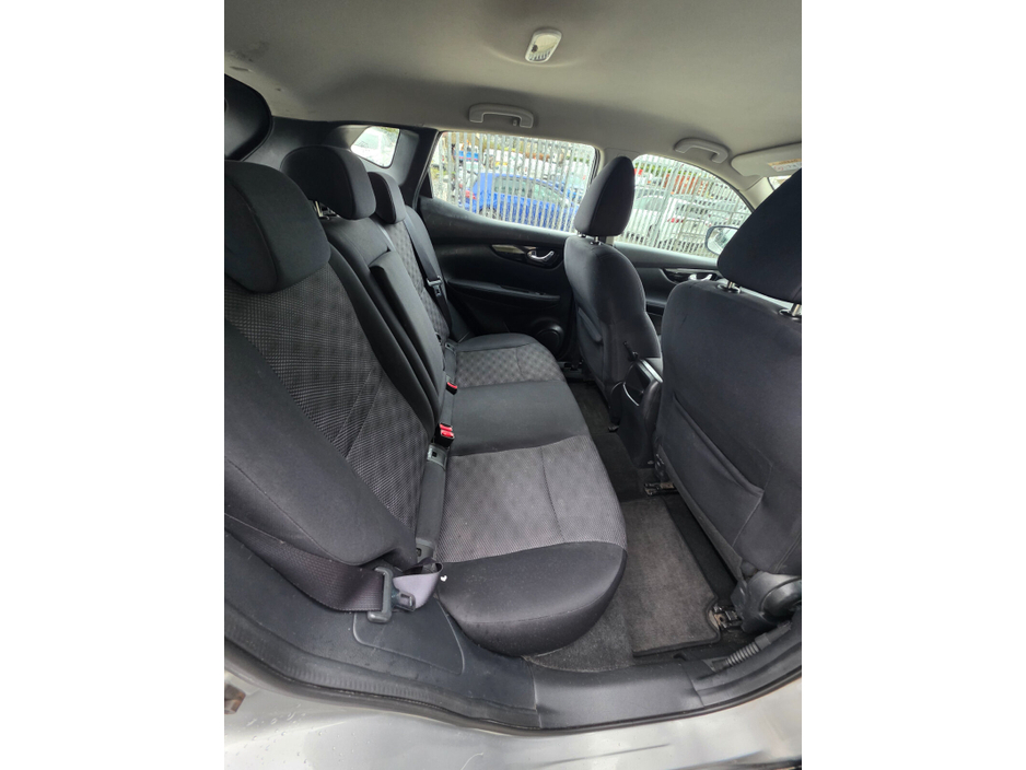 2017 Nissan Qashqai 1.5 DSL XE €8,995