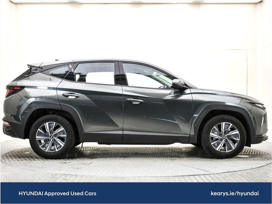 2022 Hyundai Tucson - image 14