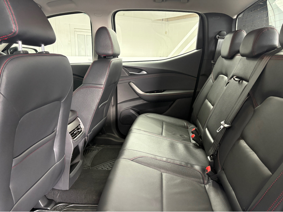 2026 Maxus T 60 - image 18