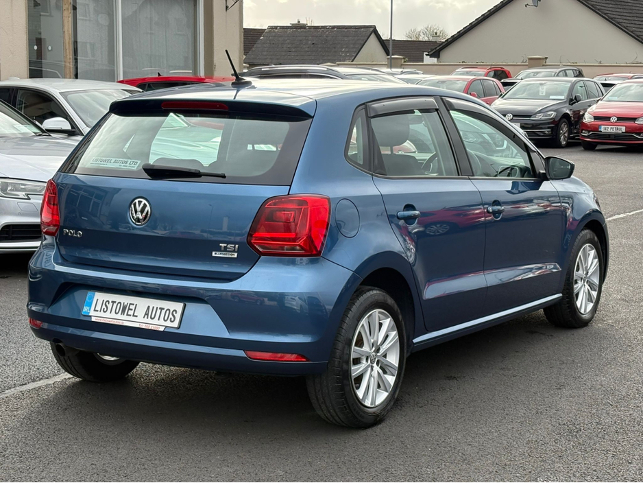 2016 Volkswagen Polo - image 8