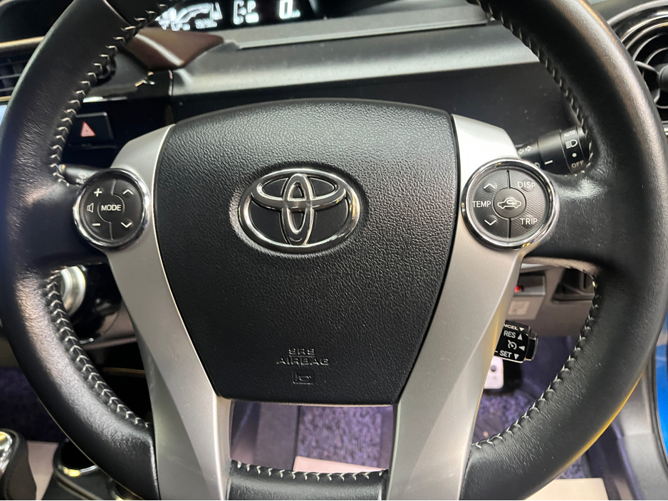 2016 Toyota Aqua 2016 hybrid auto €10,995