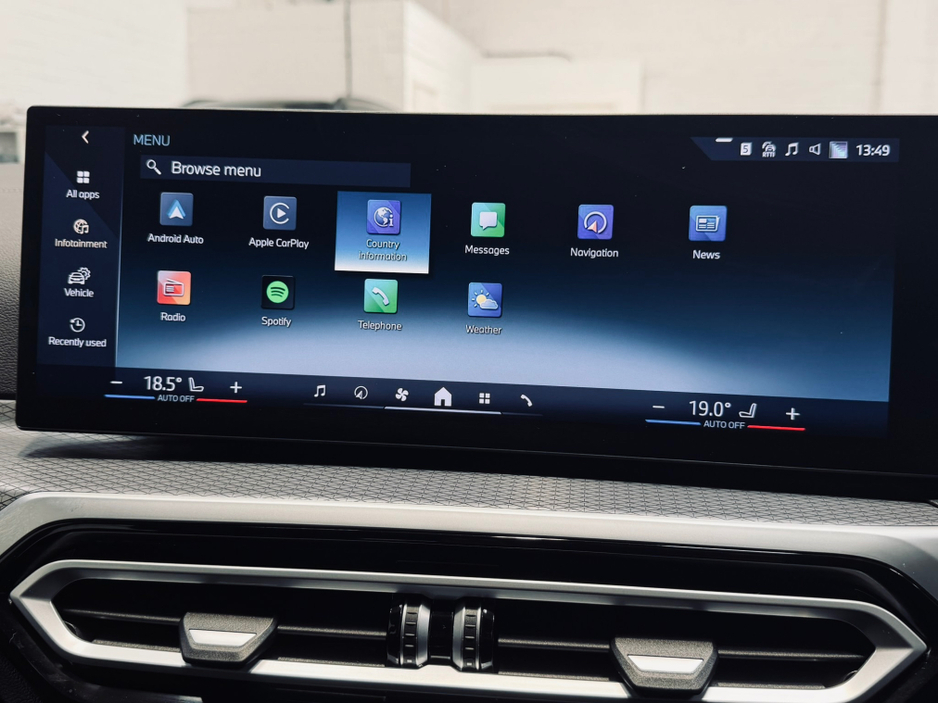 2024 BMW i4 - image 18