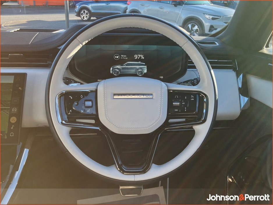 2024 Land Rover Range Rover Sport 3.0 Si4 PHEV 460PS AWD Auto Dynamic SE (Land Rover Warranty until 2029) €104,900