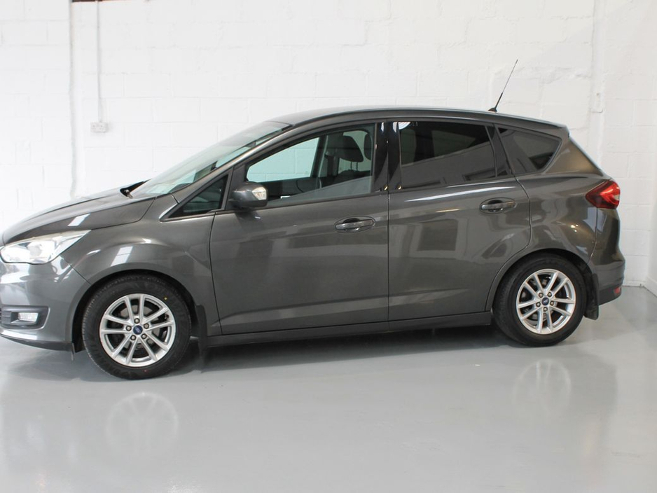 2017 Ford C-Max Zetec 1.5 TDCI 95PS M6 4DR €11,999