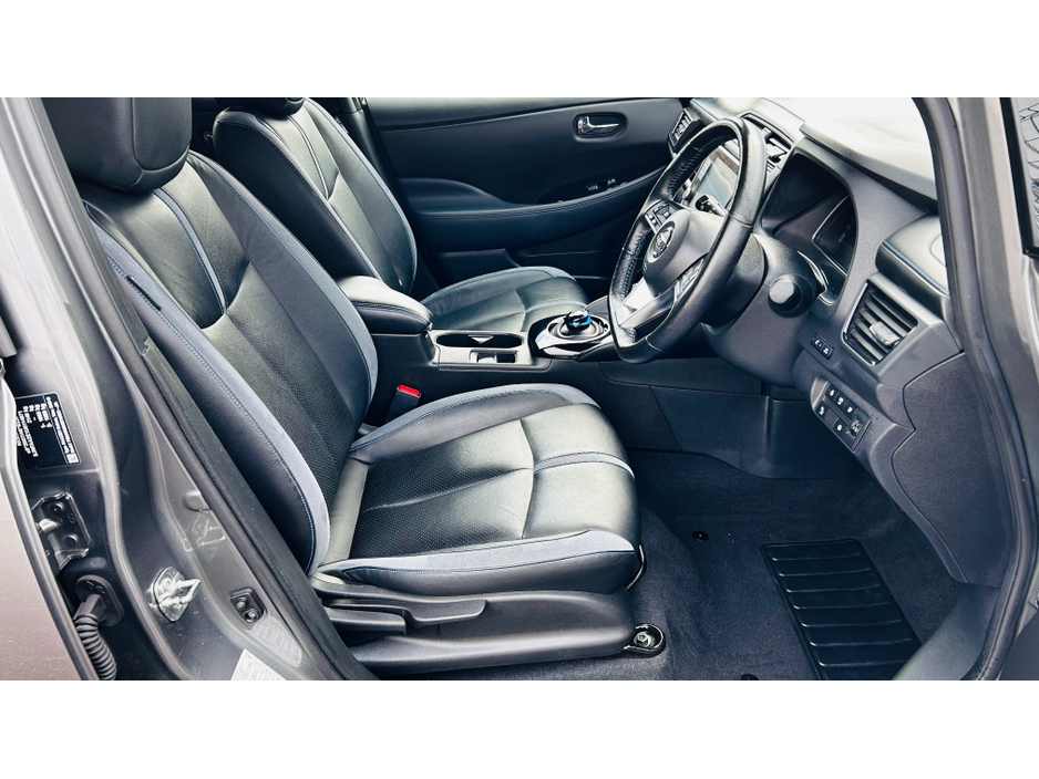 2021 Nissan Leaf LARGER BATTERY 62K EV SVE - LEATHER SEATS HEATED €17,995