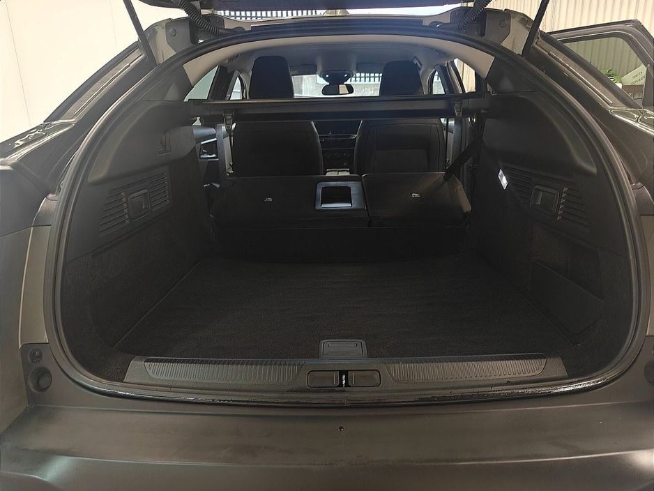 2024 Citroen C5X - image 11