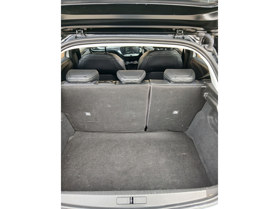 2022 Opel Corsa - image 6