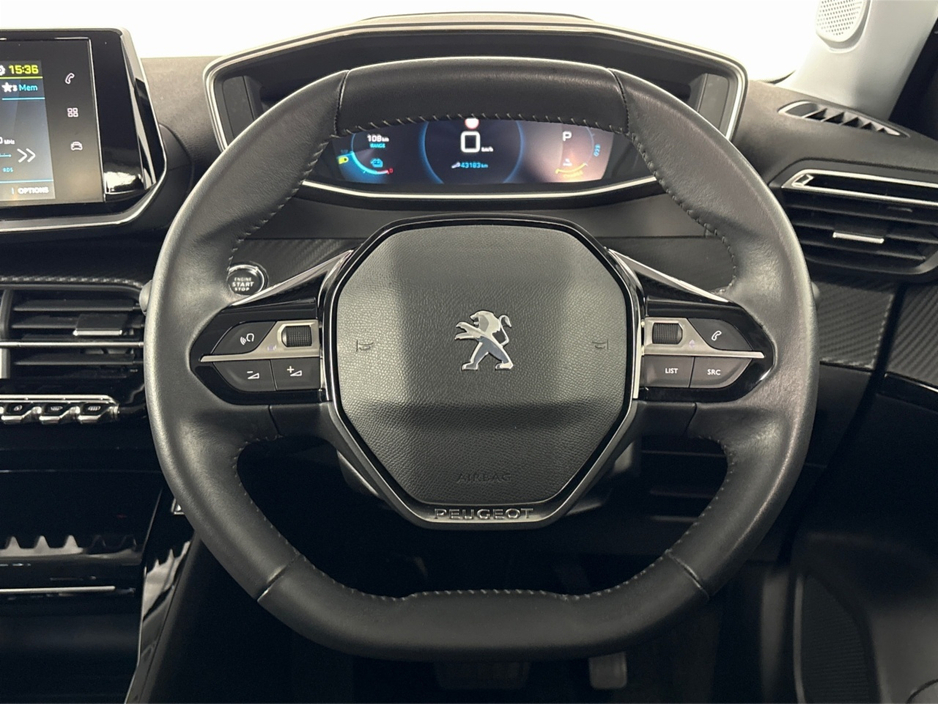 2022 Peugeot 2008 - image 27