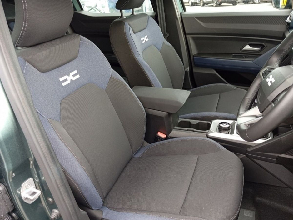 2025 Dacia Duster 4 WD Expression MHEV 140 E06X