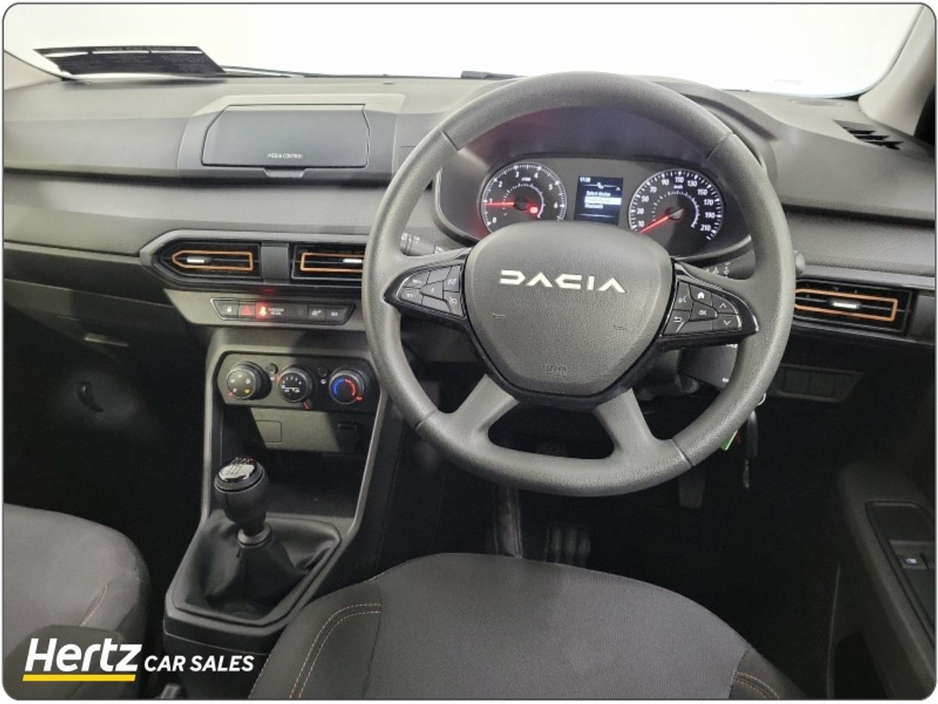 2023 Dacia Sandero Stepway - image 12