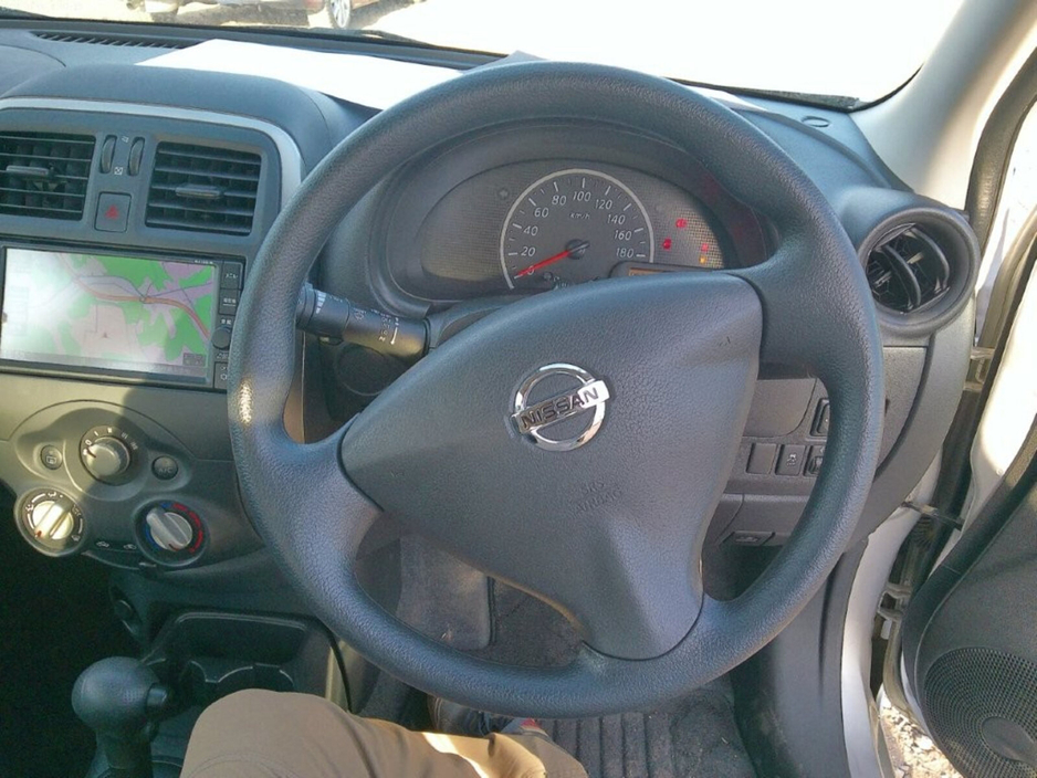 2018 Nissan Micra - image 5