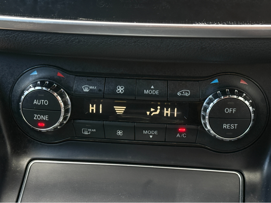 2016 Mercedes-Benz CLA Class - image 15