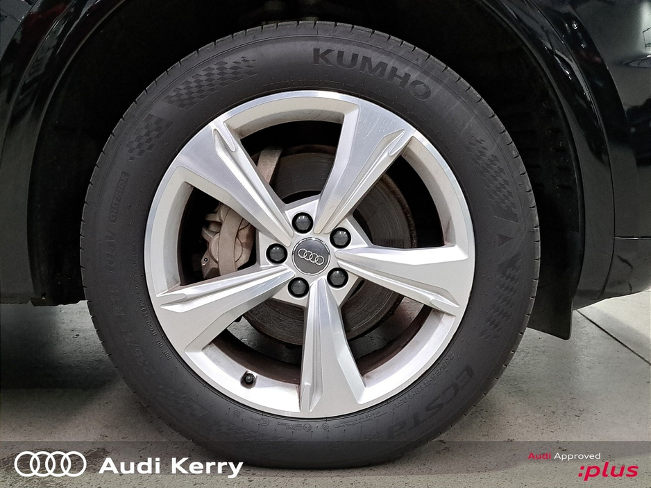 2020 Audi Q5 - image 9