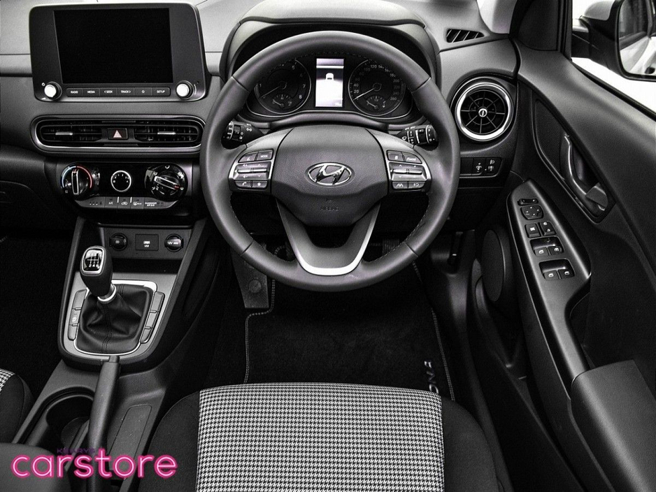 2023 Hyundai Kona - image 13