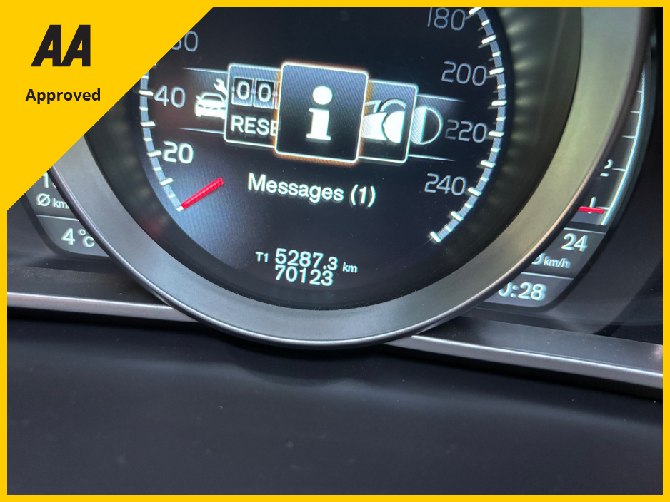 2014 Volvo V40 1.6 T4 5DR AUTO FULLY LOADED WITH SPEC €10,750